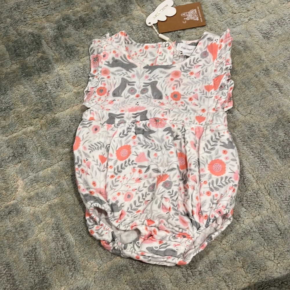 NWT Angel Dear Bunny and Floral Bubble 12-18M